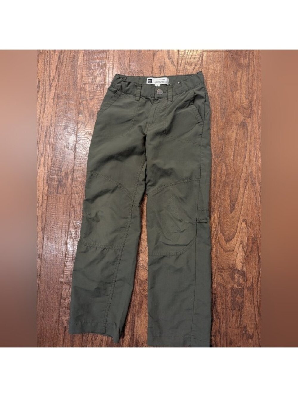 MEC Nylon Active Pants Youth Unisex Olive Green Size 8